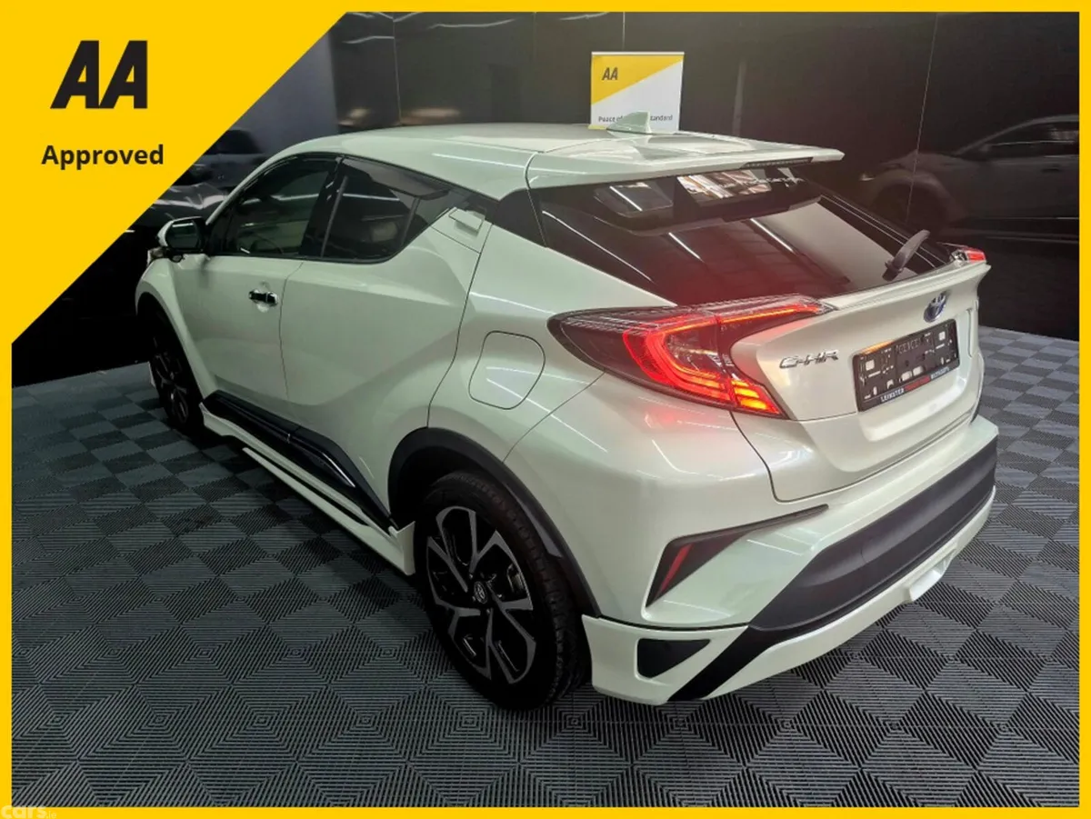 Toyota C-HR Hatchback, Petrol Hybrid, 2017, White