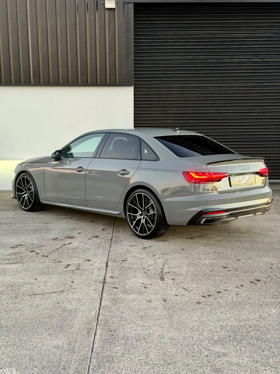 Audi A4 Saloon, Diesel, 2021, Grey