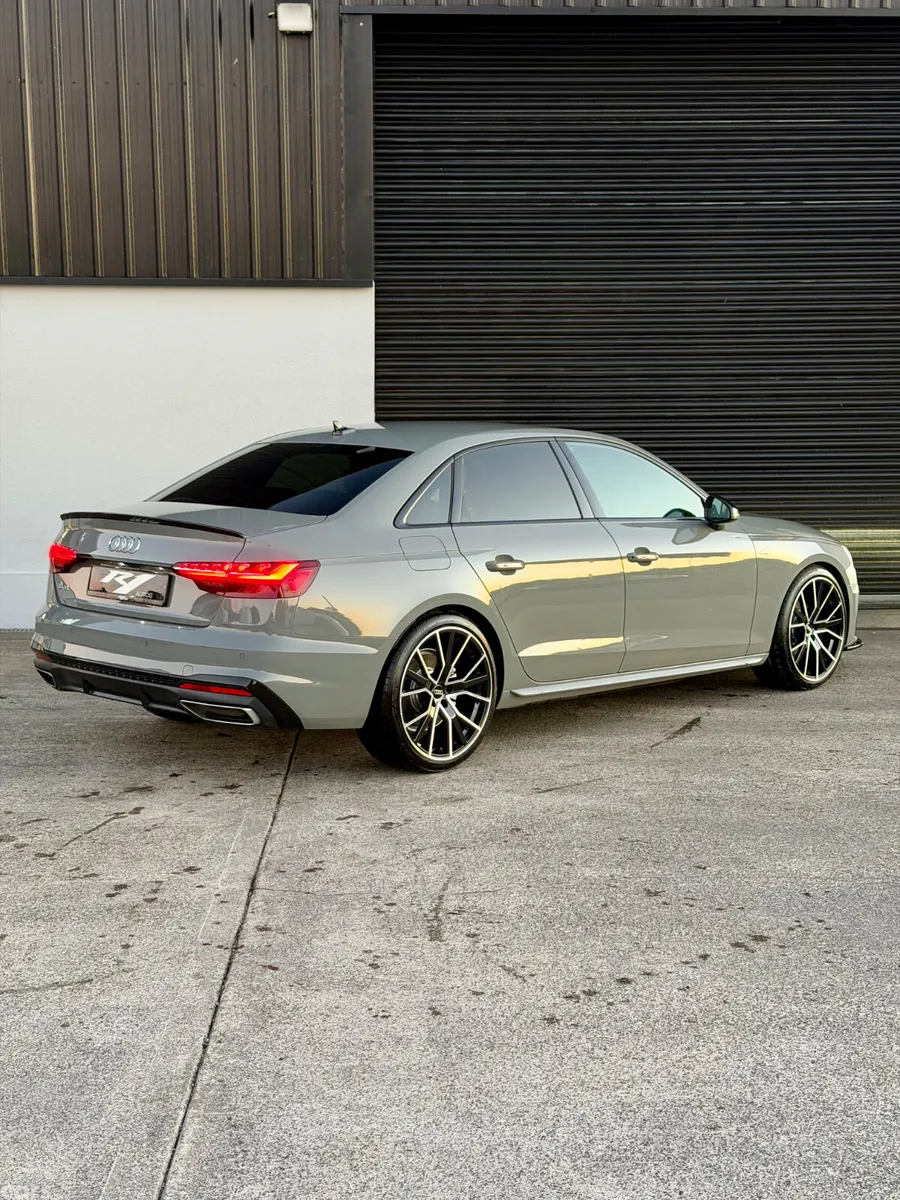 Audi A4 Saloon, Diesel, 2021, Grey