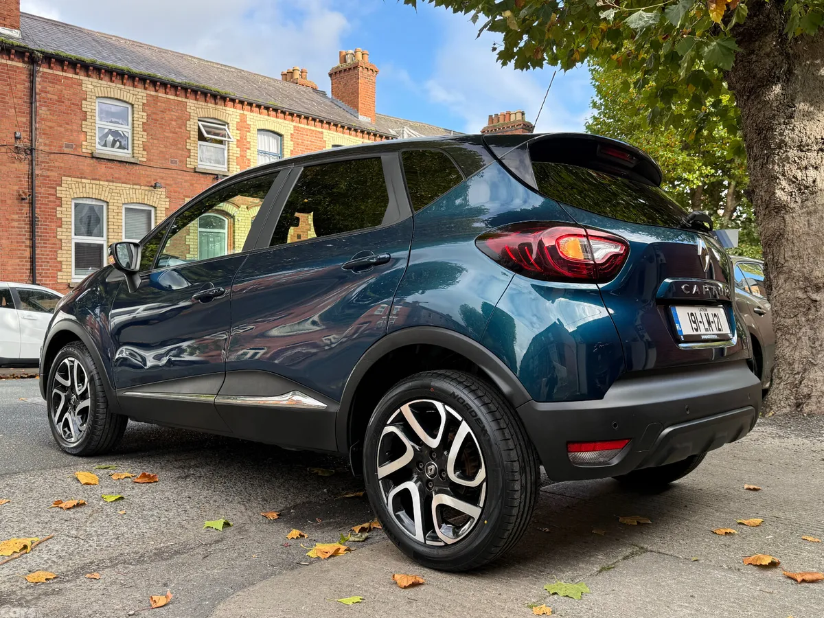 Renault Captur Hatchback, Diesel, 2019, Blue