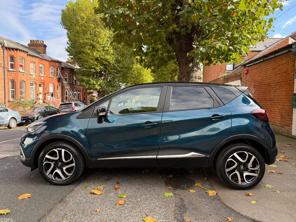 Renault Captur Hatchback, Diesel, 2019, Blue