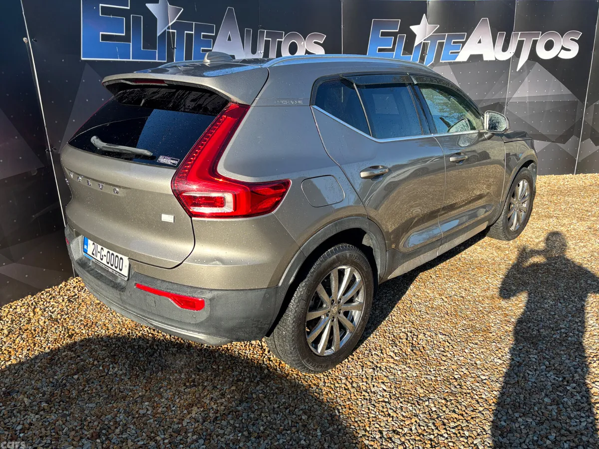 Volvo XC40 SUV, Petrol Plug-in Hybrid, 2021, Grey