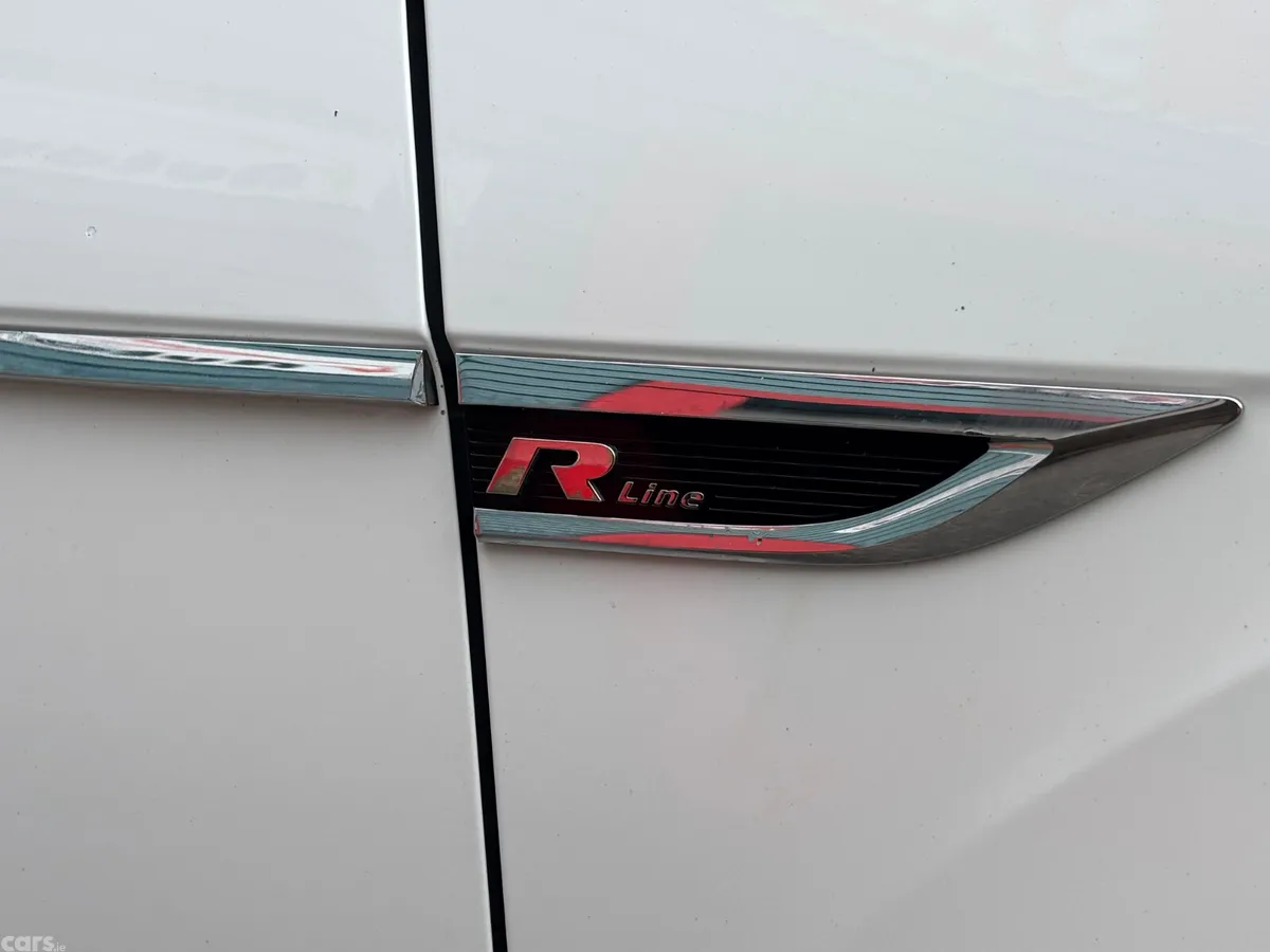 Volkswagen T-Roc SUV, Petrol, 2021, White