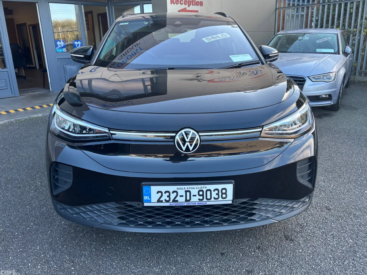 Volkswagen ID.4 SUV, Electric, 2023, Black