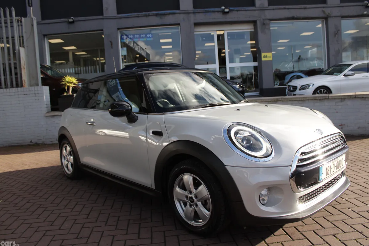 Mini Cooper Hatchback, Diesel, 2018, Silver