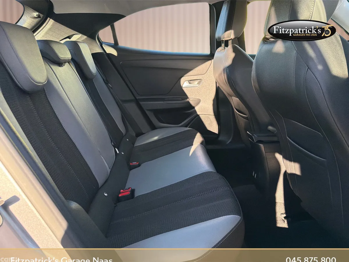 Opel Mokka SUV, Petrol, 2024, Grey