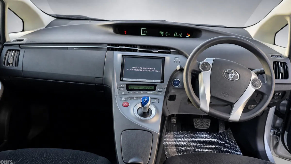 Toyota Prius Hatchback, Petrol Hybrid, 2015, Silver