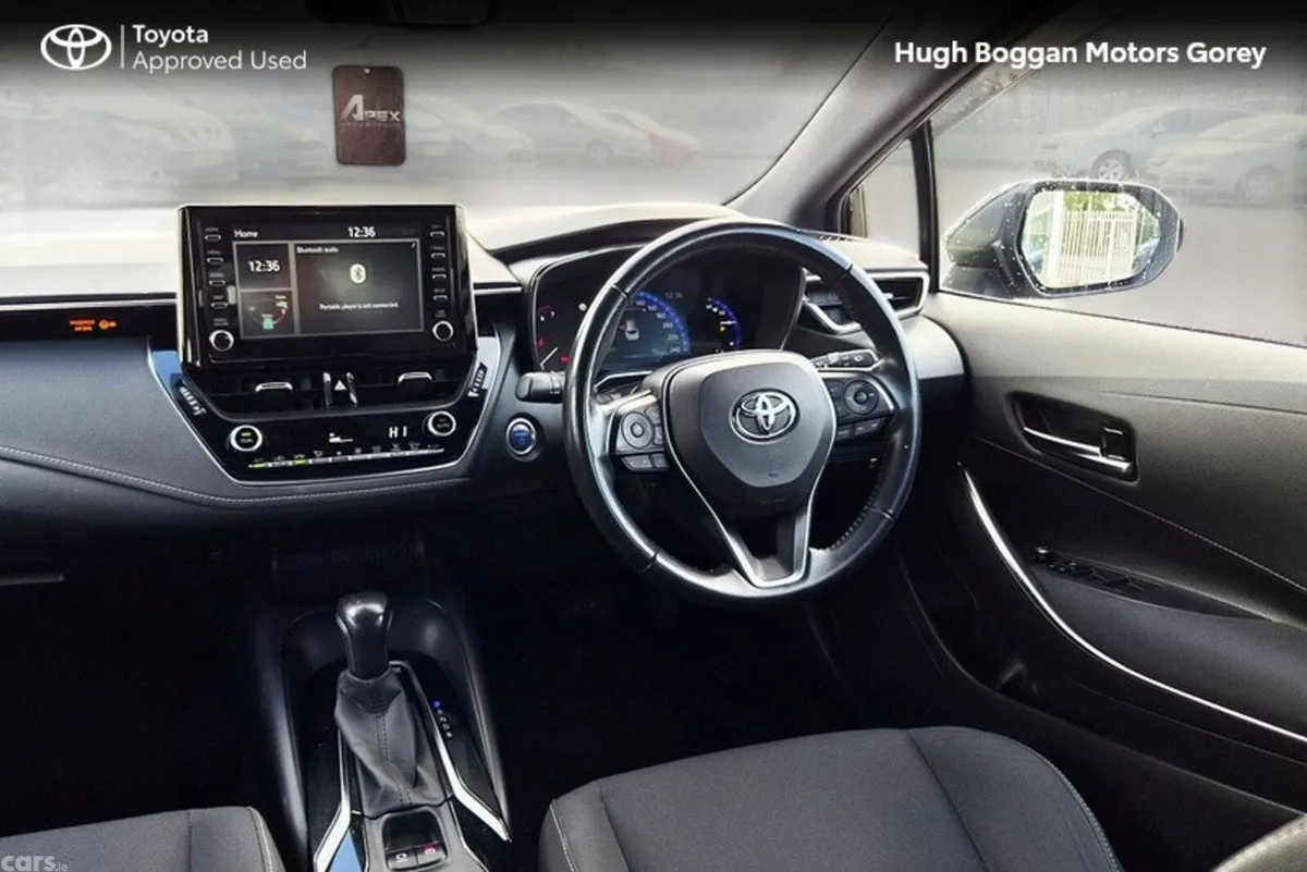 Toyota Corolla Estate, Petrol Hybrid, 2020, Black