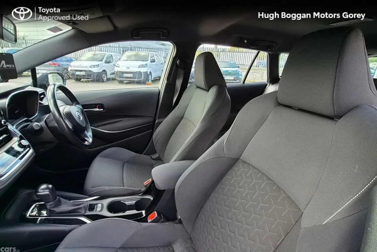 Toyota Corolla Estate, Petrol Hybrid, 2020, Black