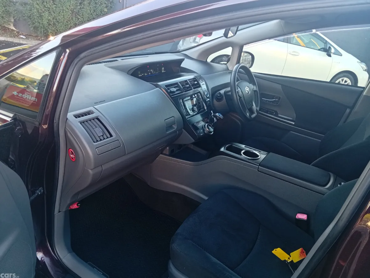 Toyota Prius MPV, Petrol Hybrid, 2014, Red