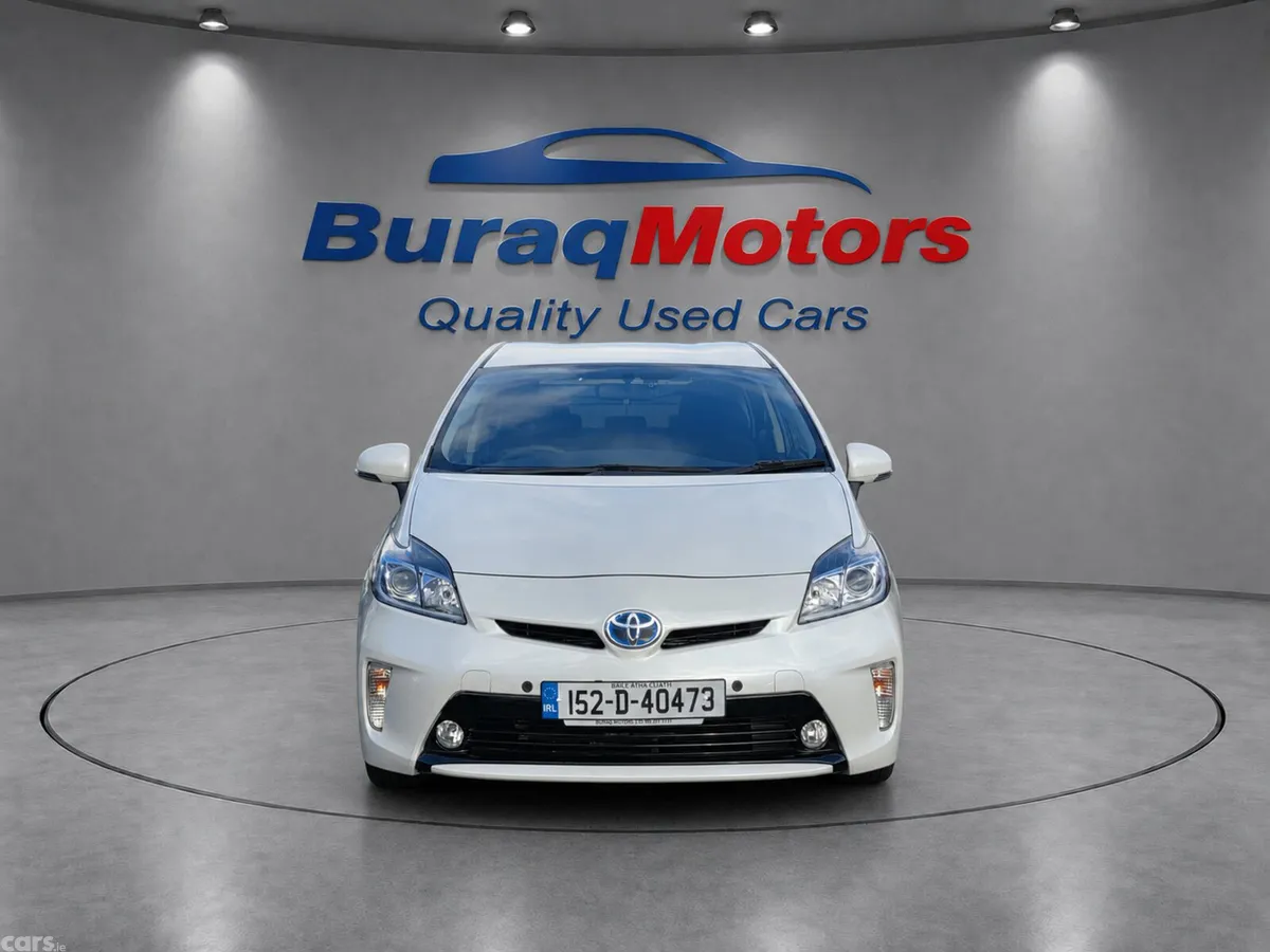 Toyota Prius Hatchback, Petrol Hybrid, 2015, White