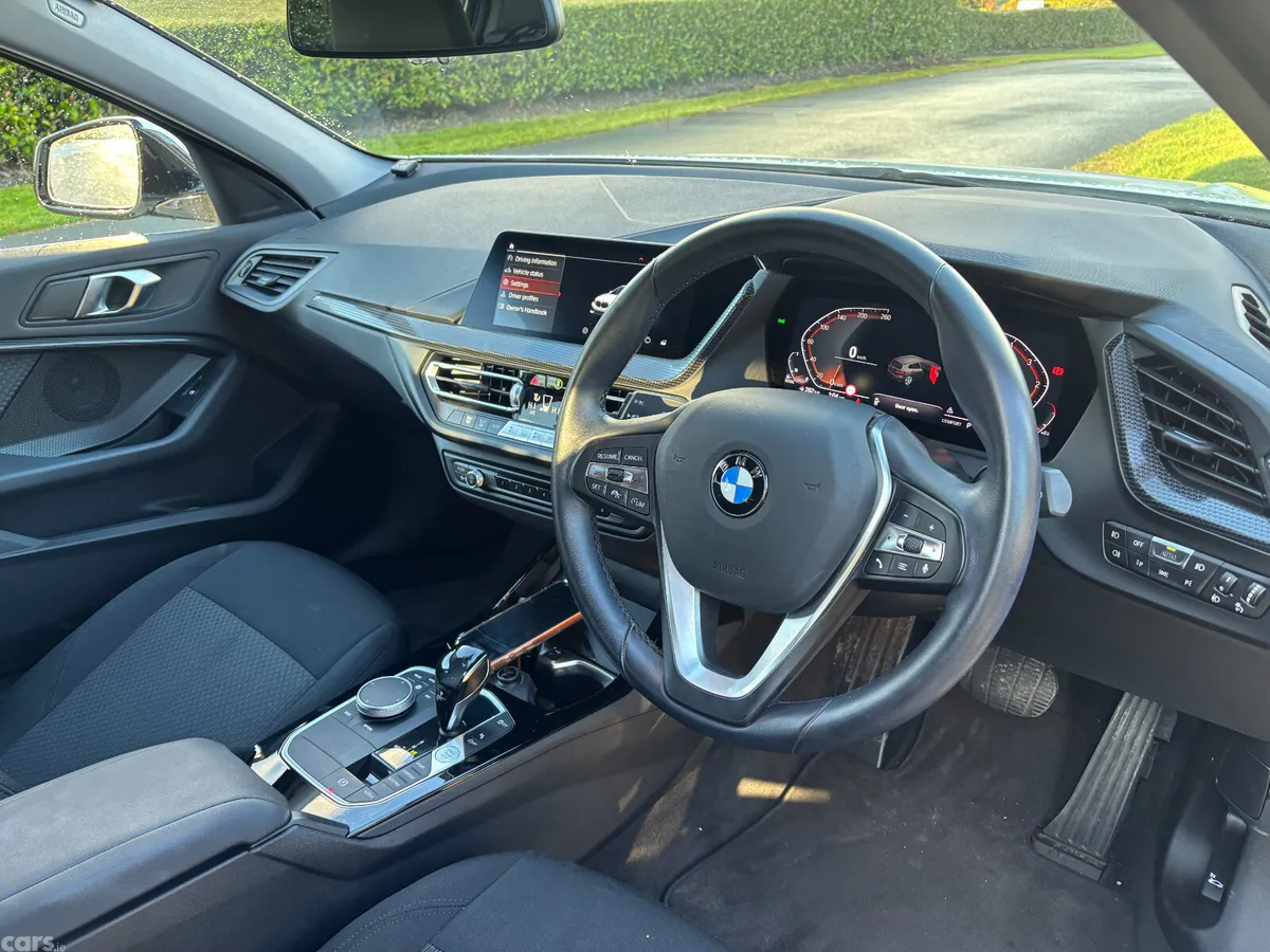 BMW 1-Series Hatchback, Diesel, 2022, White