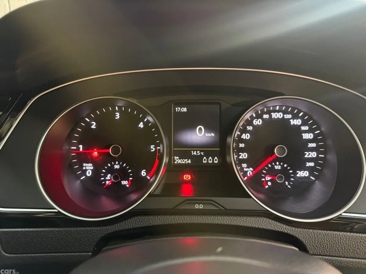 Volkswagen Passat Estate, Diesel, 2015, Grey