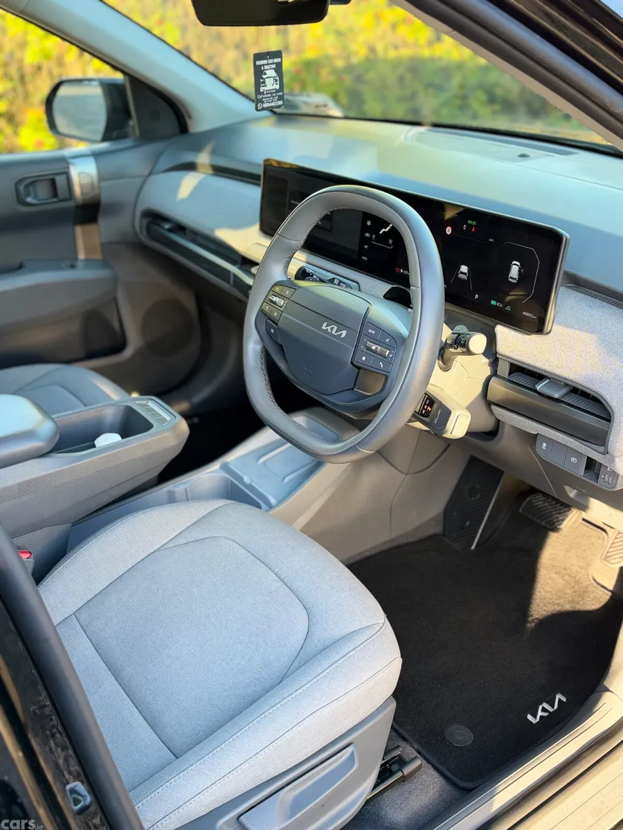 Kia EV3 MPV, Electric, 2025, Black