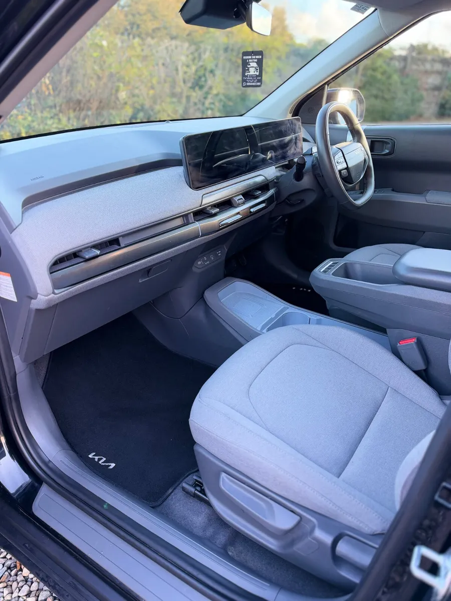 Kia EV3 MPV, Electric, 2025, Black