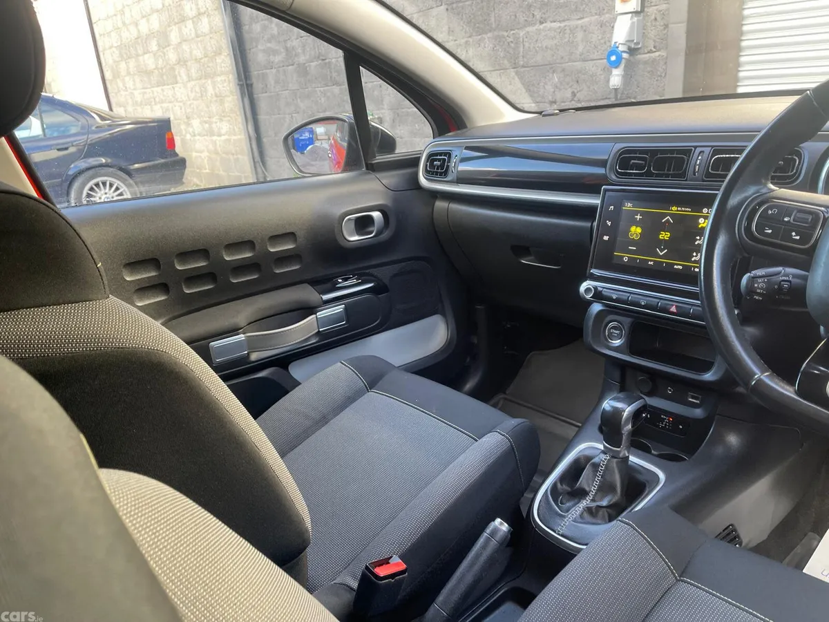 Citroen C3 Hatchback, Petrol, 2017, Red