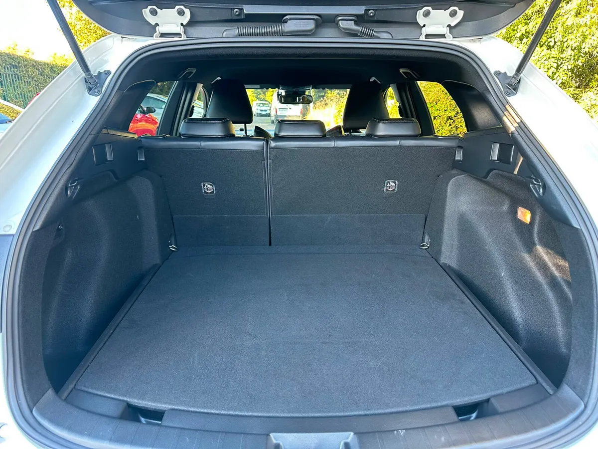 Toyota Corolla Estate, Petrol Hybrid, 2020, White