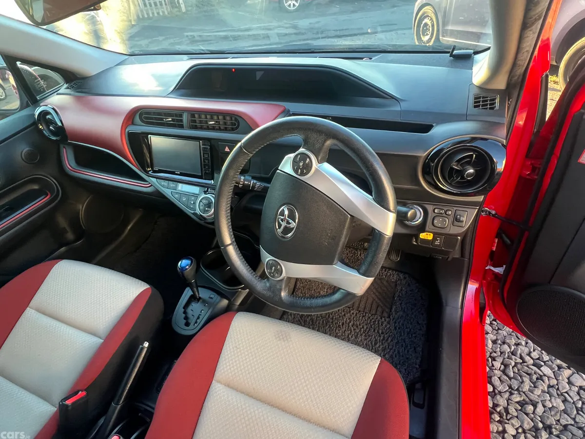 Toyota Aqua Hatchback, Petrol Hybrid, 2015, Red