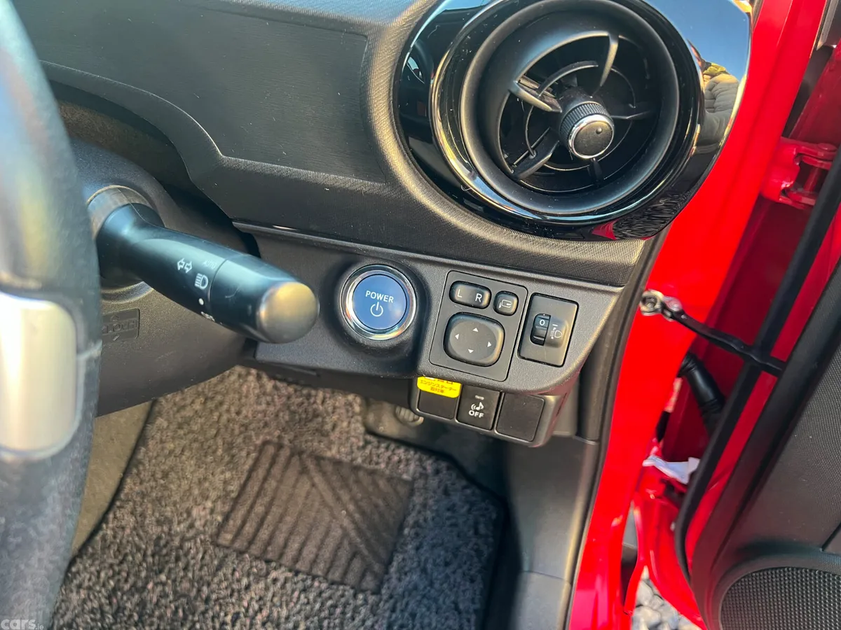 Toyota Aqua Hatchback, Petrol Hybrid, 2015, Red