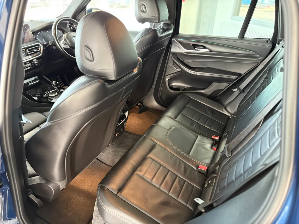 BMW X3 SUV, Petrol Hybrid, 2023, Blue