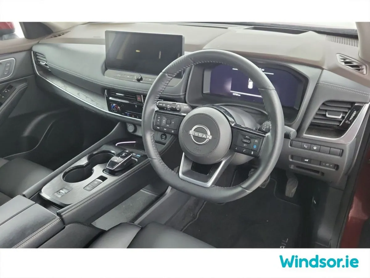 Nissan X-Trail SUV, Petrol, 2024, Red