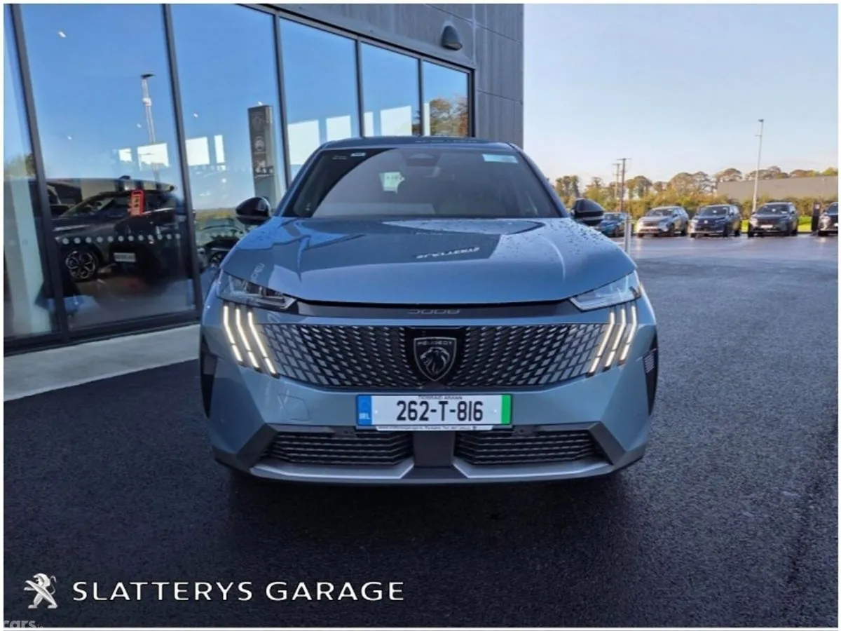 Peugeot 5008 SUV, Electric, 2026, Blue