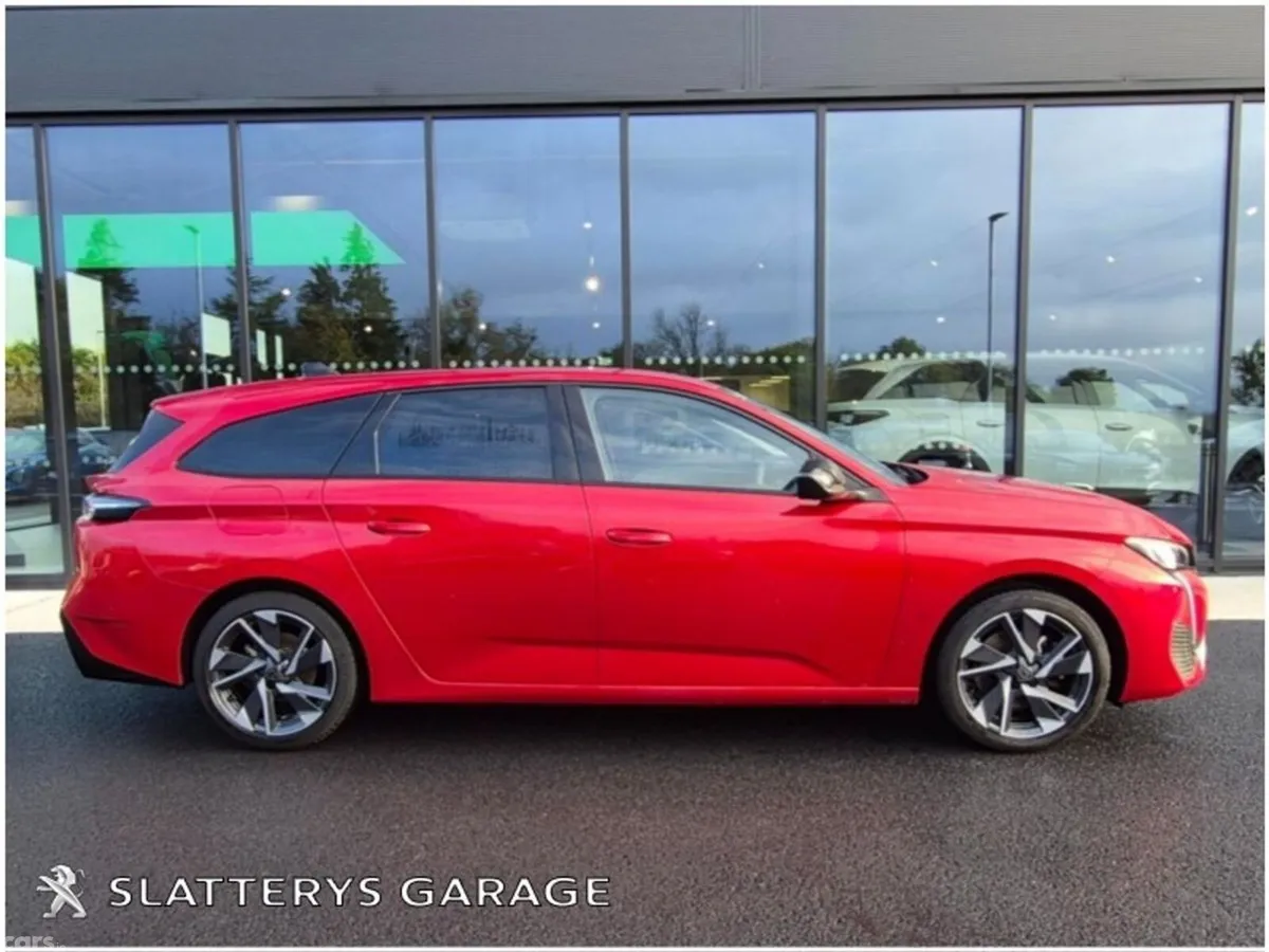 Peugeot 308 Estate, Diesel, 2024, Red