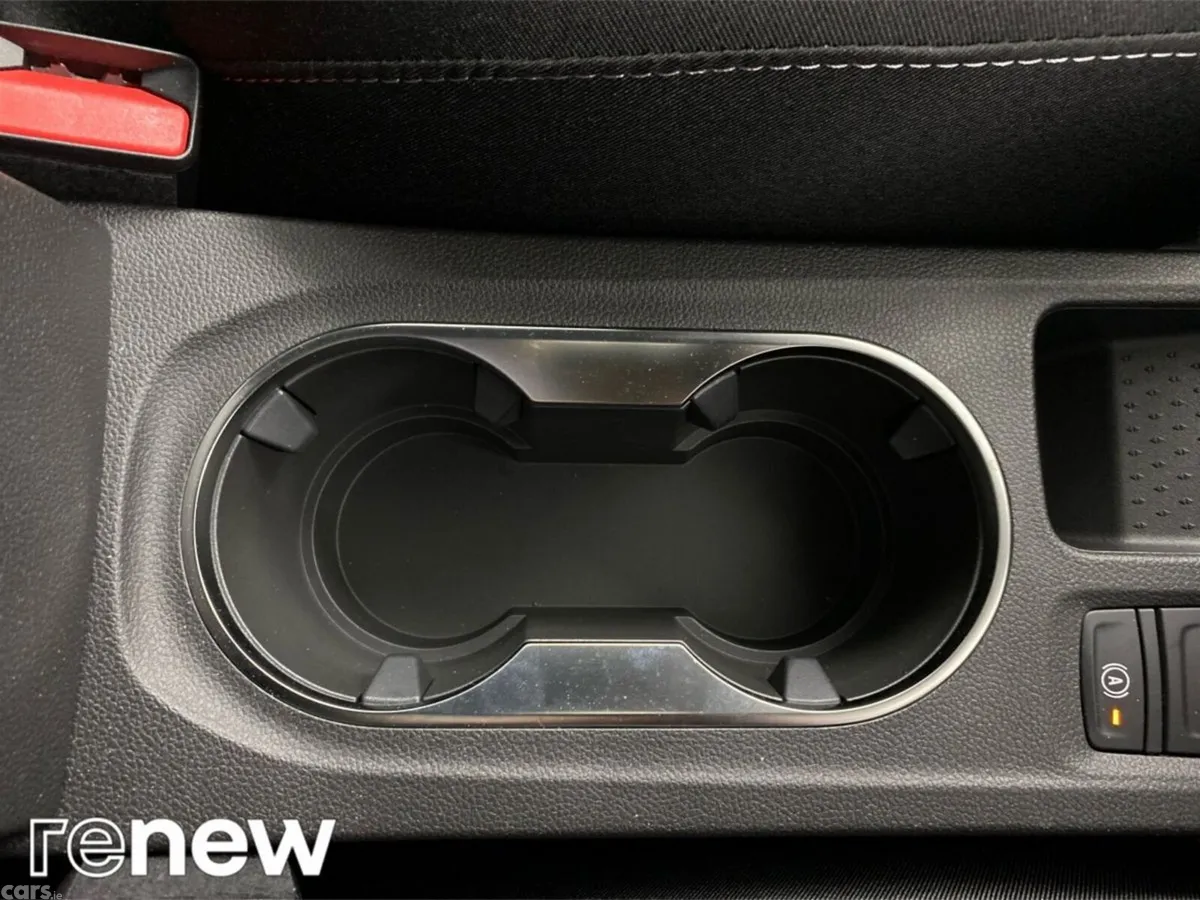Renault Captur Hatchback, Petrol, 2026, Black