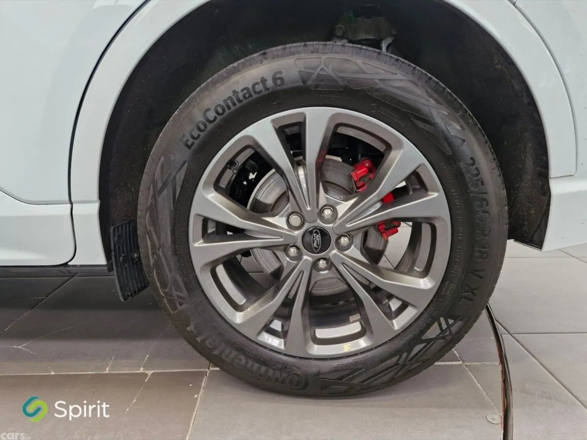 Ford Kuga SUV, Petrol Plug-in Hybrid, 2023, White