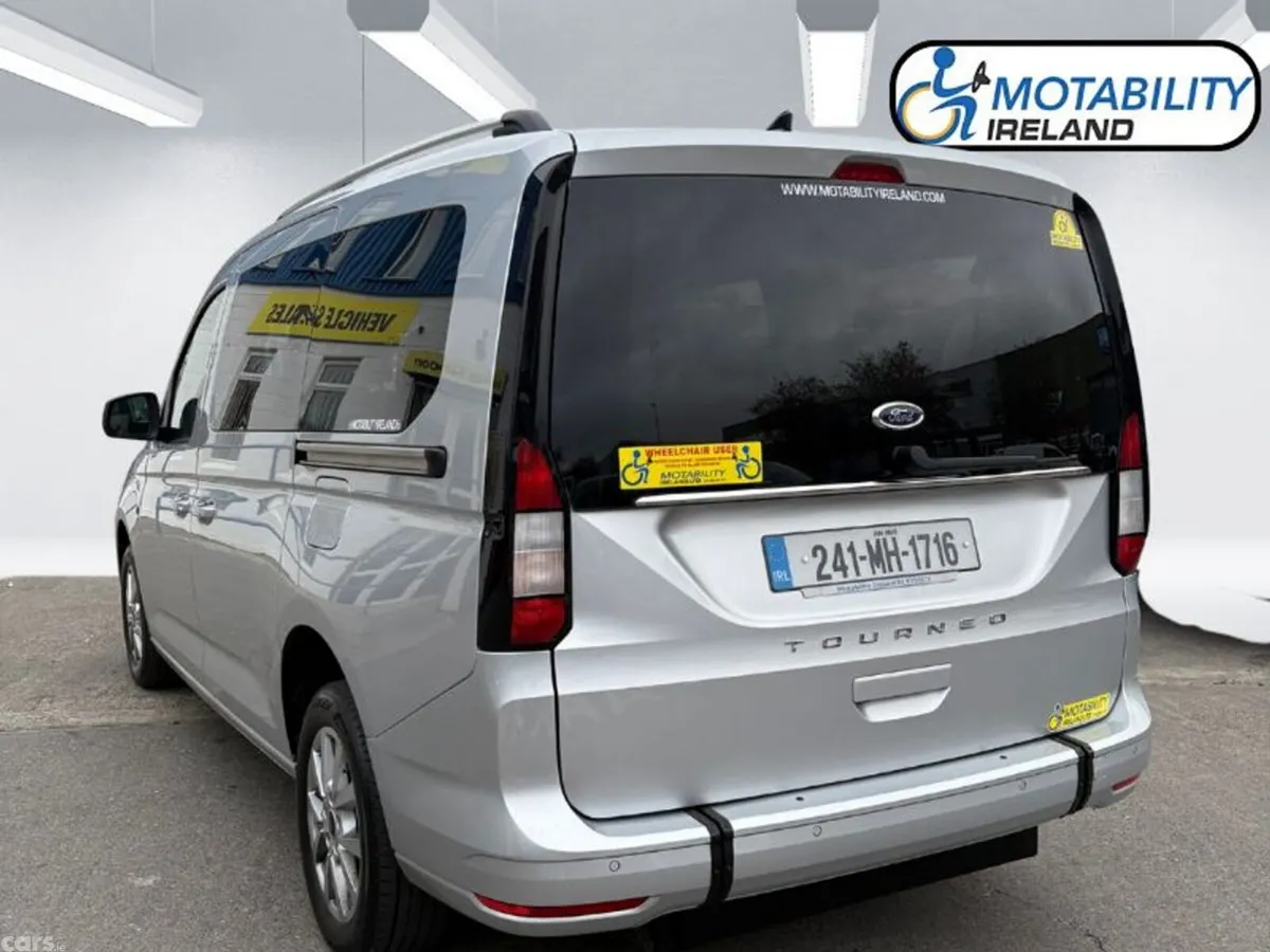 Ford Transit Connect MPV, Diesel, 2024, Silver