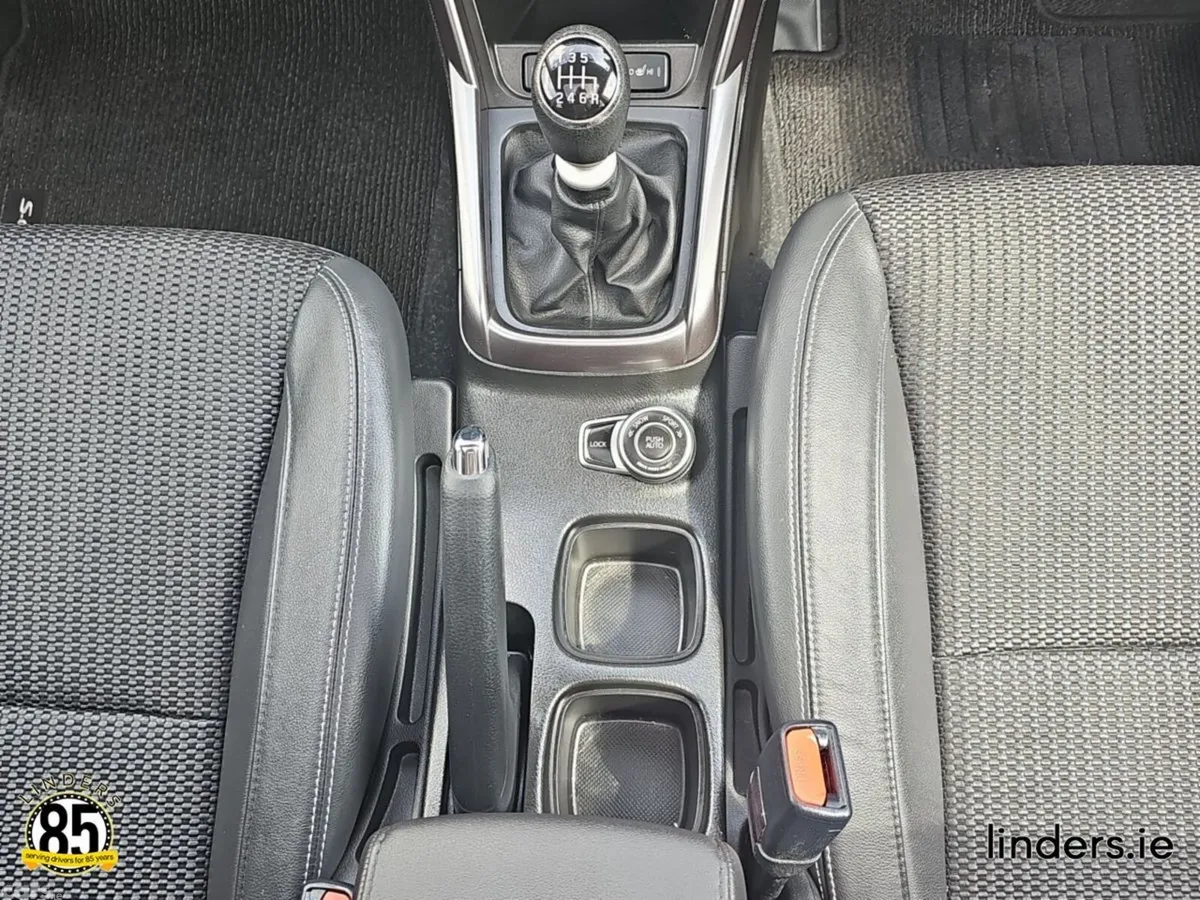 Suzuki SX4 S-Cross Hatchback, Petrol, 2023, Grey