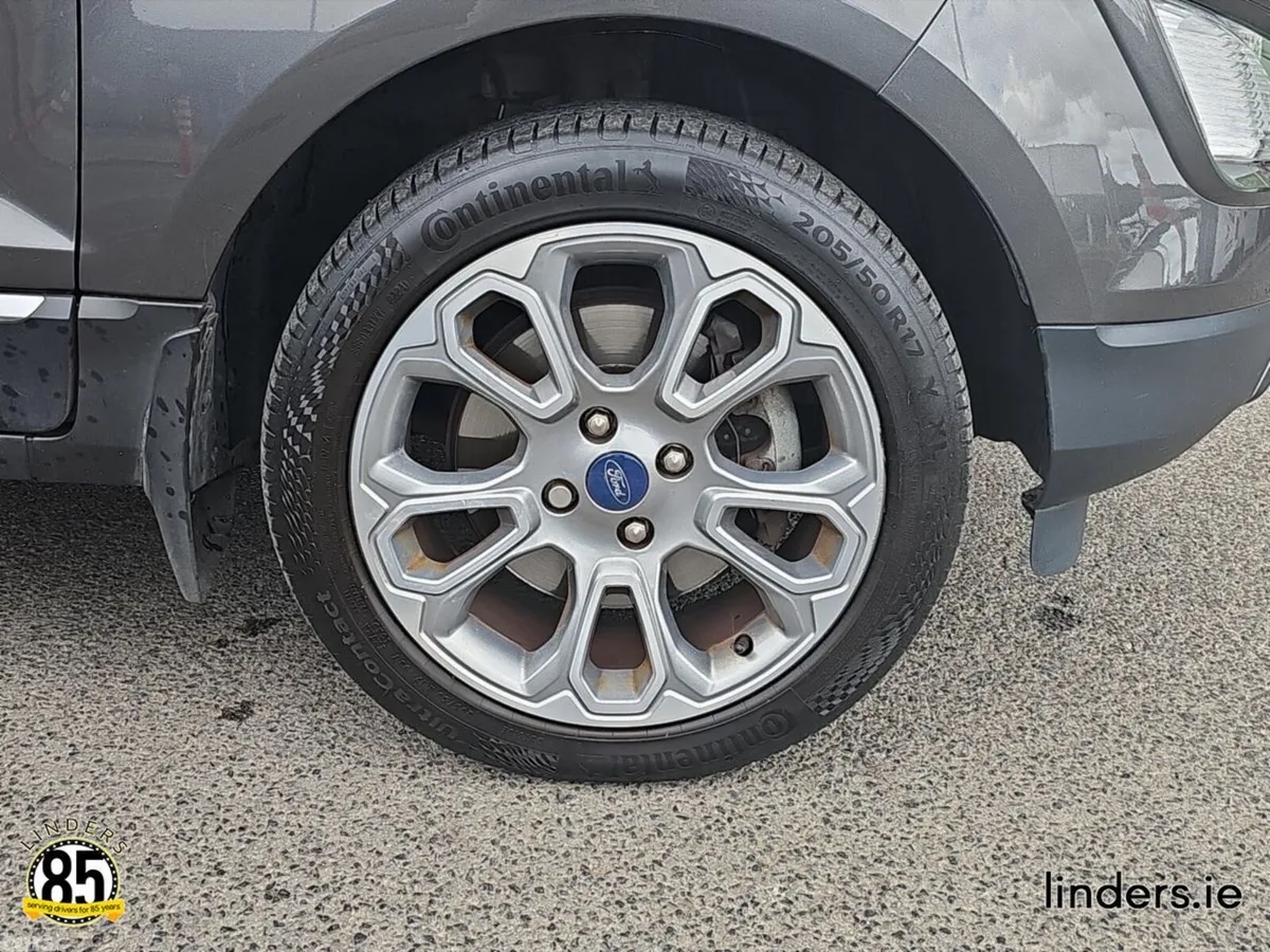 Ford EcoSport SUV, Petrol, 2020, Grey