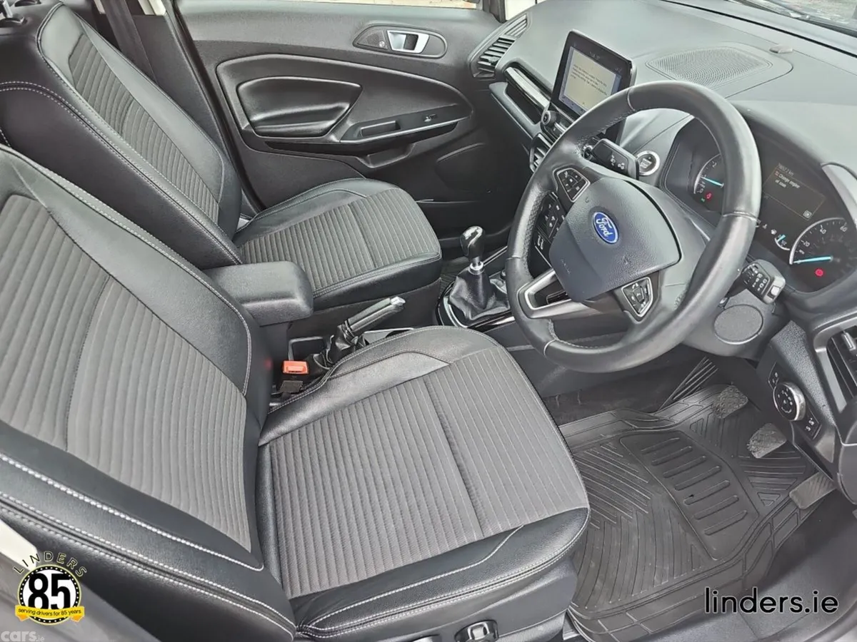 Ford EcoSport SUV, Petrol, 2020, Grey