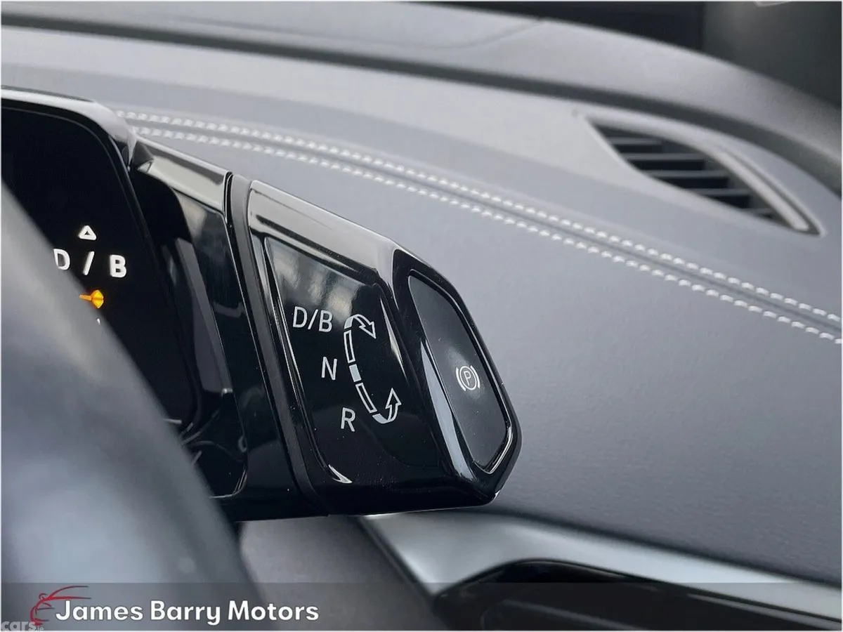 Volkswagen ID.4 SUV, Electric, 2023, Black