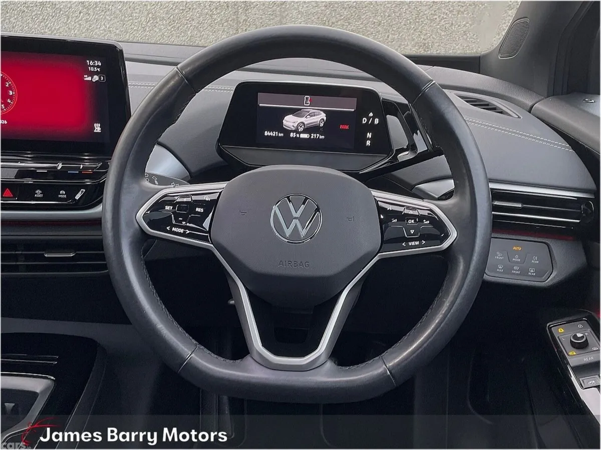 Volkswagen ID.4 SUV, Electric, 2023, Black