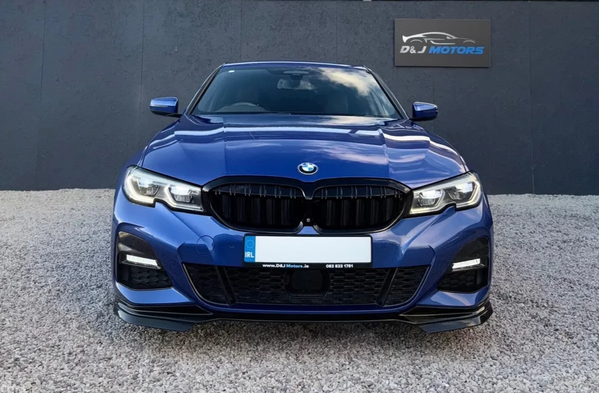 BMW 3-Series Saloon, Diesel, 2019, Blue