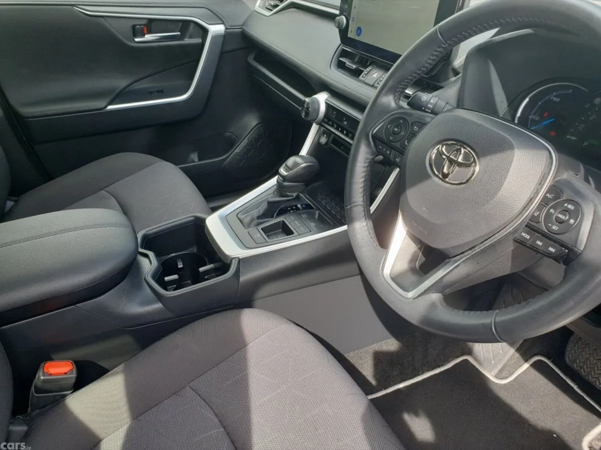Toyota RAV4 SUV, Petrol Hybrid, 2024, Grey