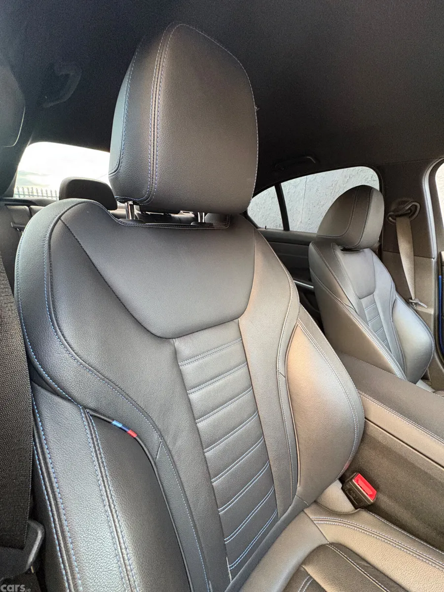 BMW 3-Series Saloon, Diesel, 2019, Blue