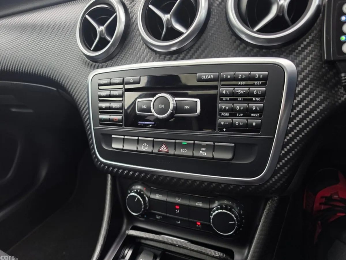 Mercedes-Benz A-Class Hatchback, Petrol, 2013, Silver