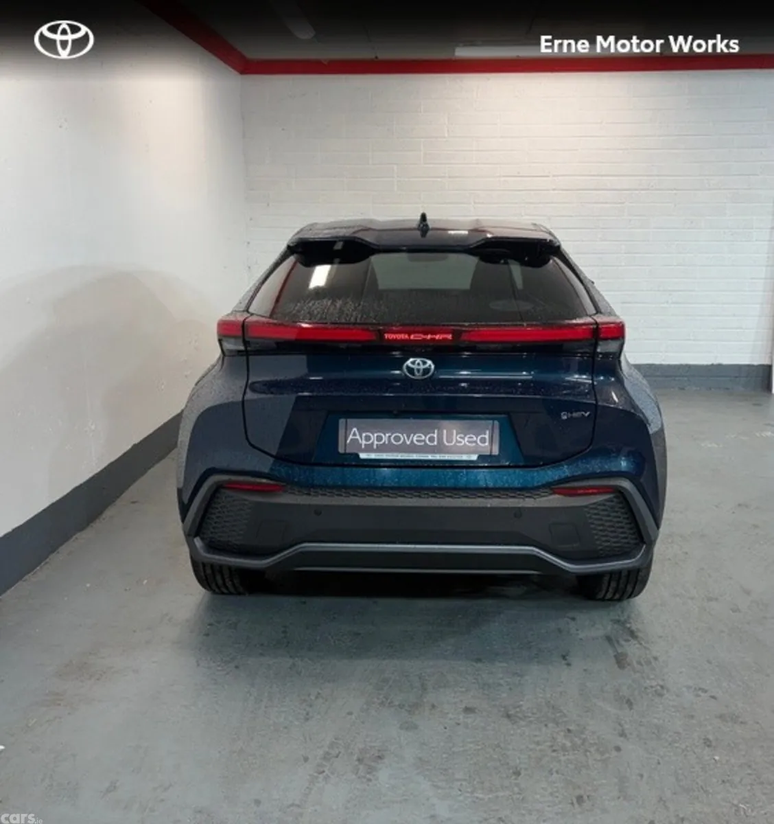 Toyota C-HR SUV, Petrol Hybrid, 2024, Blue