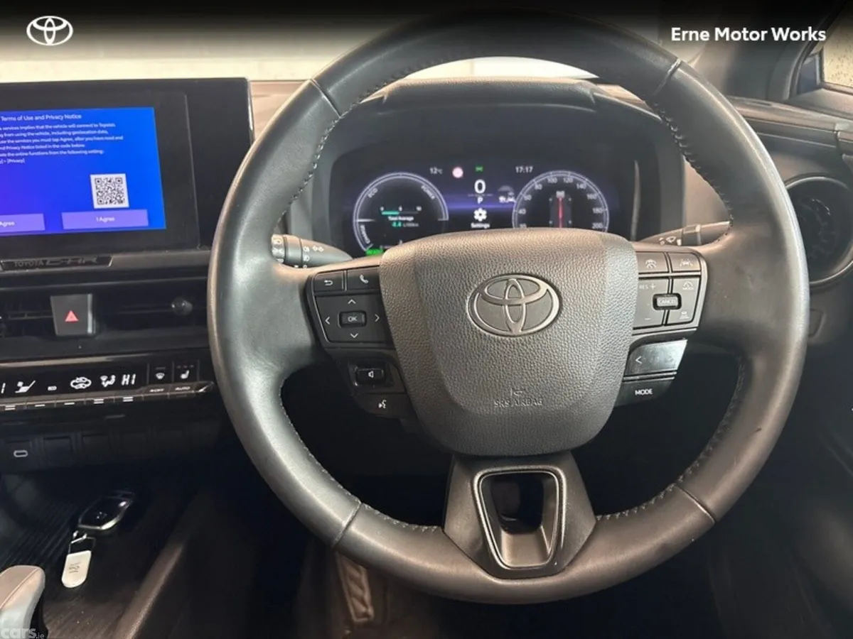 Toyota C-HR SUV, Petrol Hybrid, 2024, Blue
