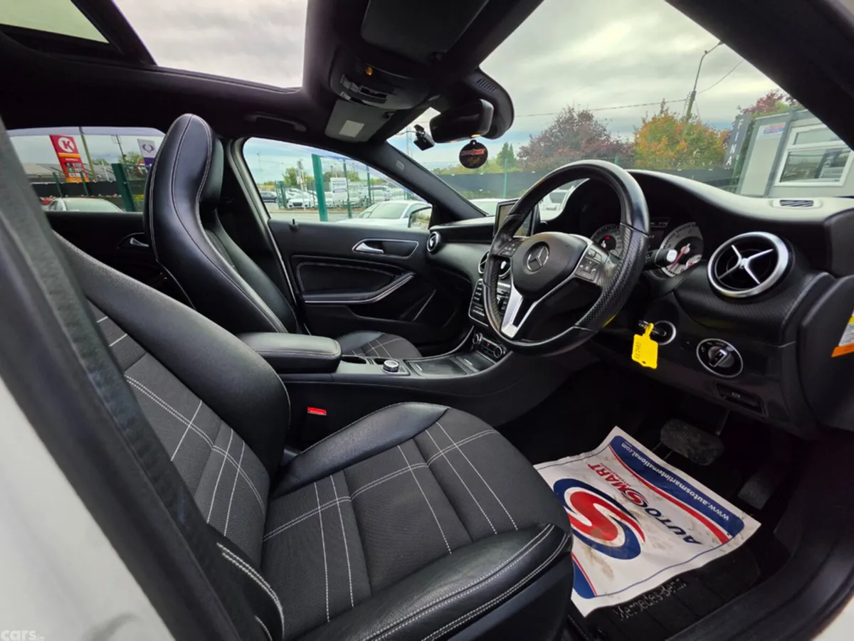 Mercedes-Benz A-Class Hatchback, Petrol, 2013, White