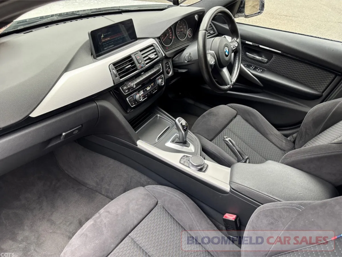 BMW 3-Series Estate, Petrol, 2017, White