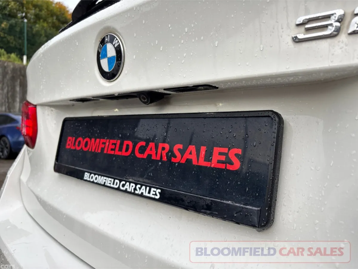 BMW 3-Series Estate, Petrol, 2017, White