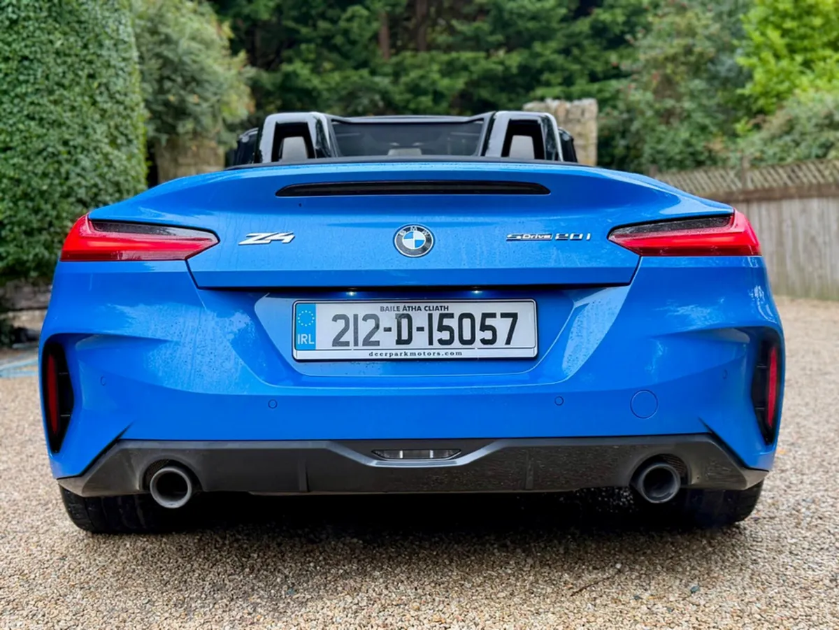 BMW Z4 Convertible, Petrol, 2021, Blue