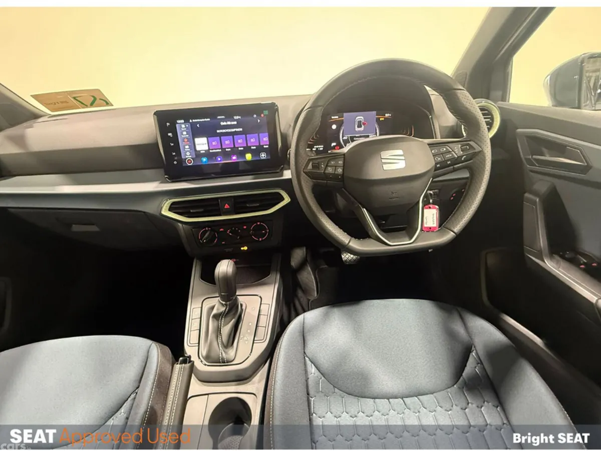 SEAT Arona Hatchback, Petrol, 2026, Grey