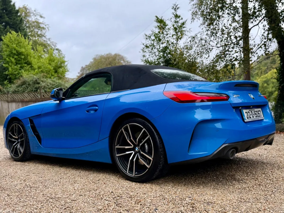 BMW Z4 Convertible, Petrol, 2021, Blue