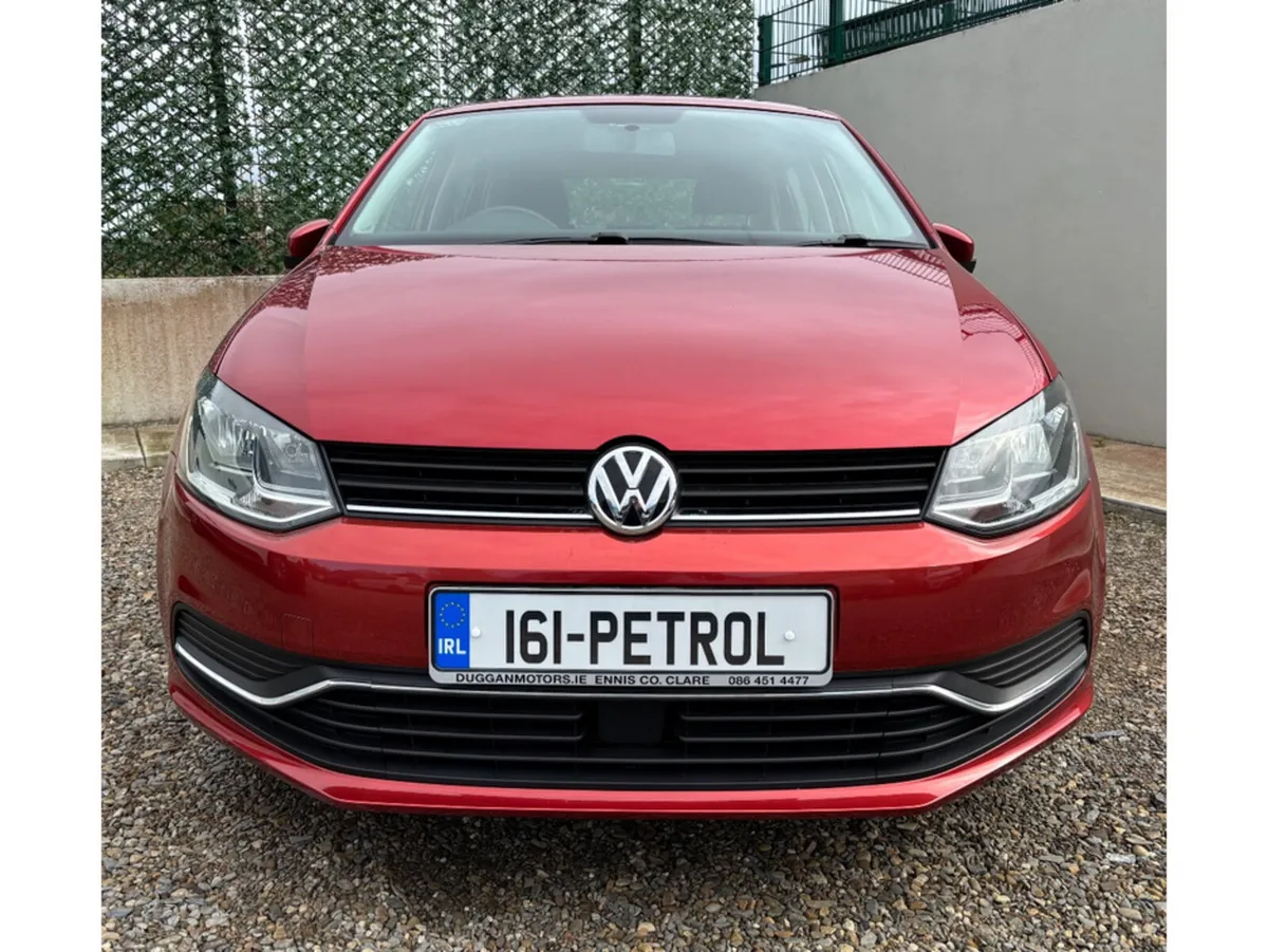Volkswagen Polo Hatchback, Petrol, 2016, Red