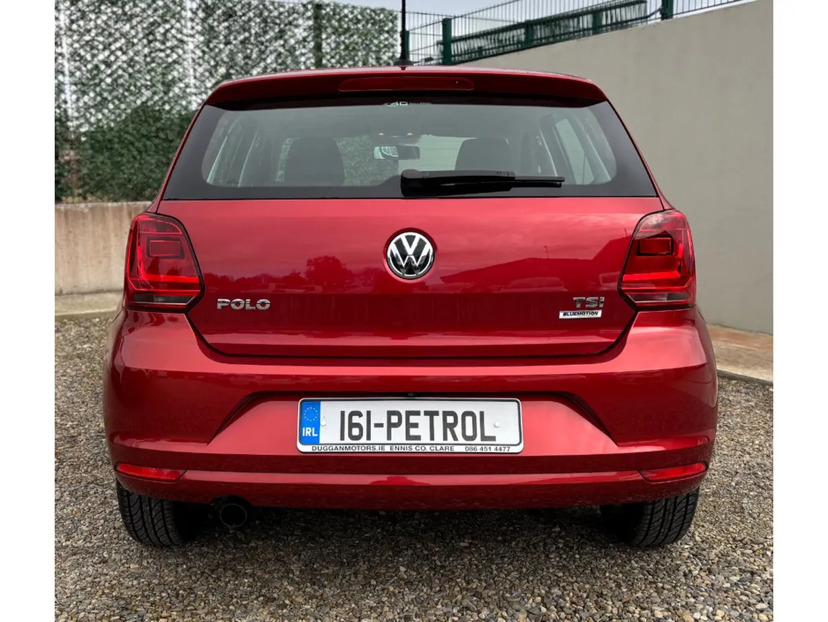 Volkswagen Polo Hatchback, Petrol, 2016, Red