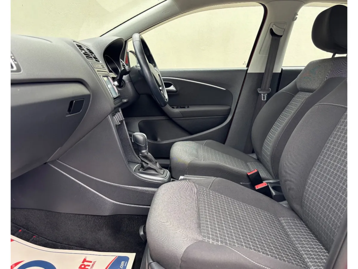 Volkswagen Polo Hatchback, Petrol, 2016, Red